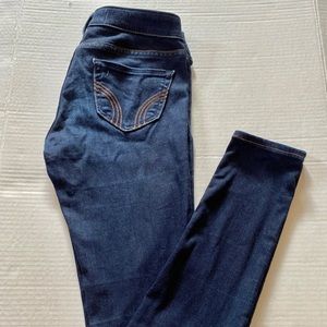 Hollister dark skinny jeans